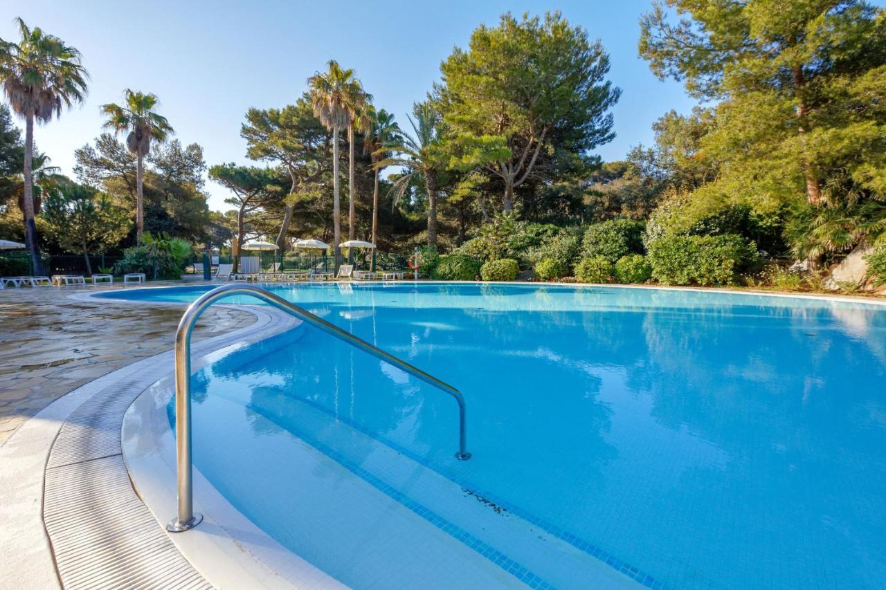 Residence Pierre & Vacances La Pinede Hyeres Exterior photo